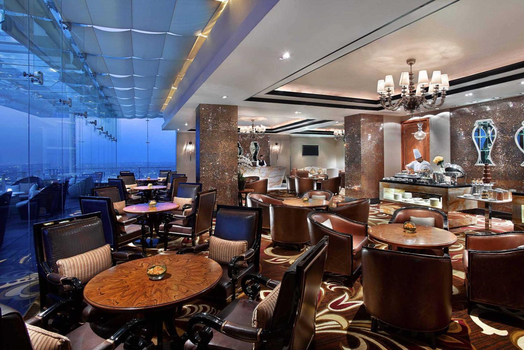 Club Premier Room Benefit
