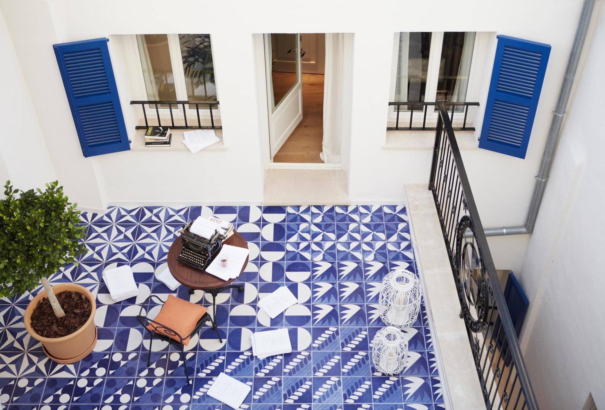 Intimate Suite,1580743991:JPEG