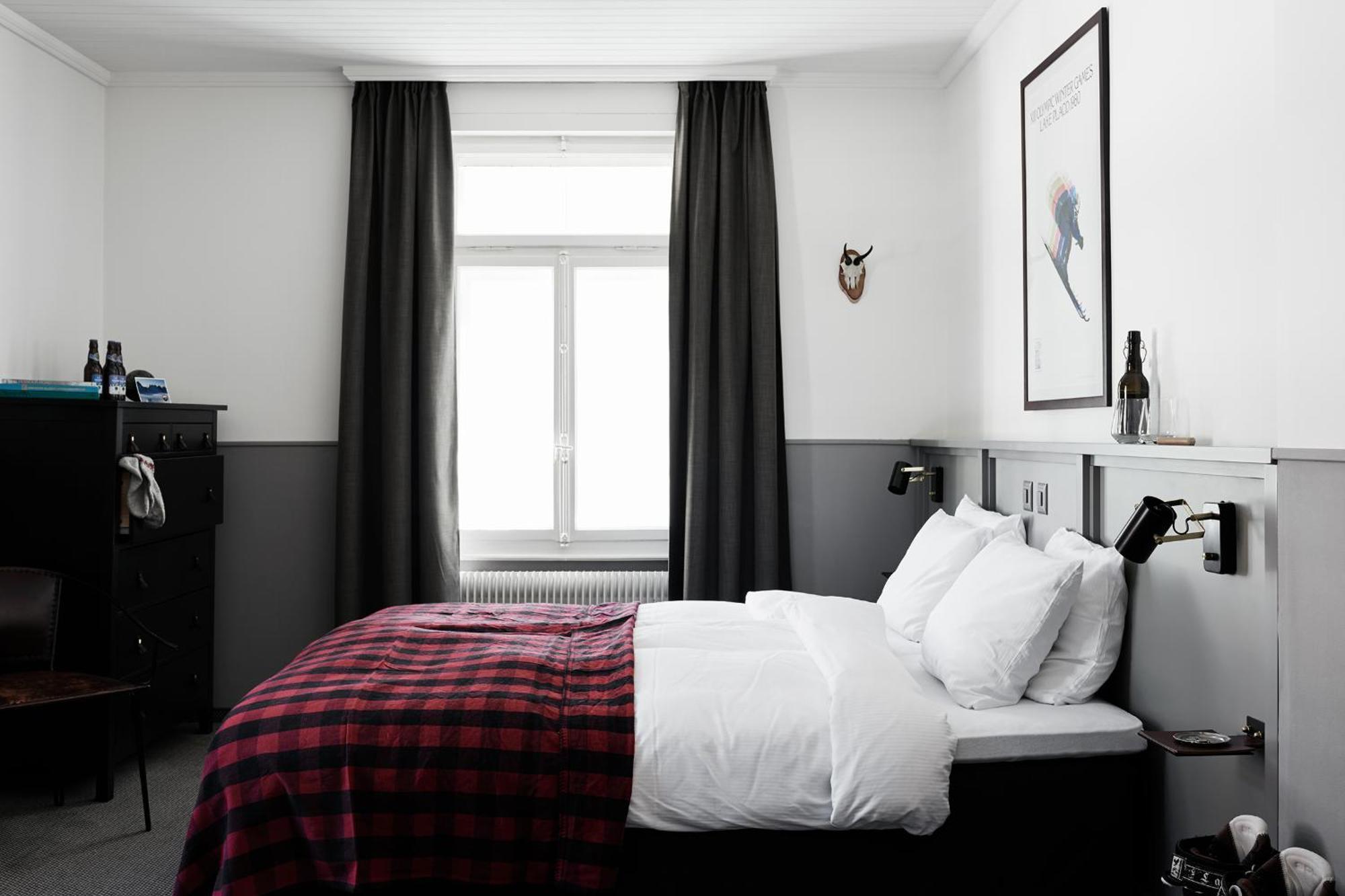 Triple Room,698776392:JPEG