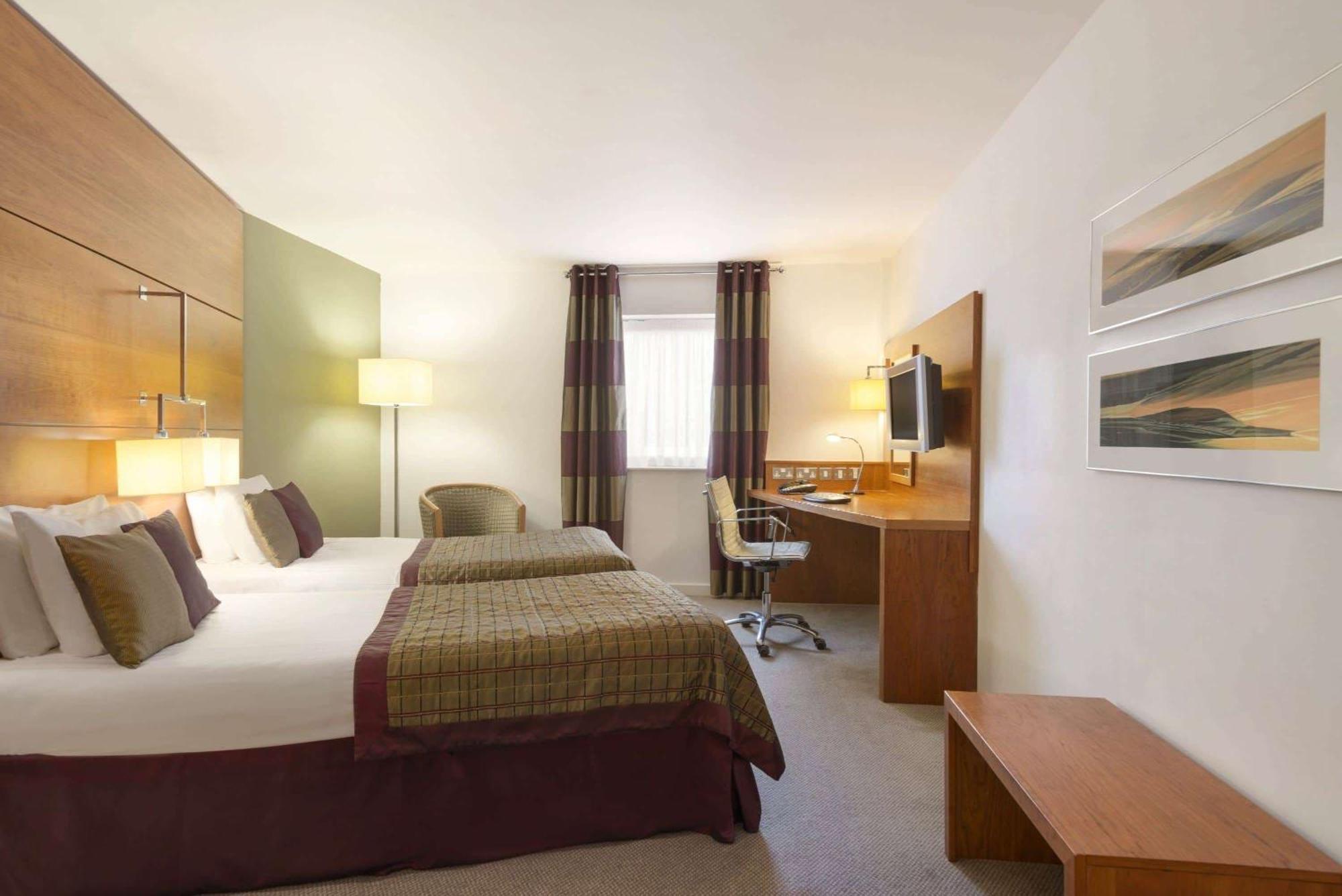 Twin Room Two Twin Beds Non-Smoking