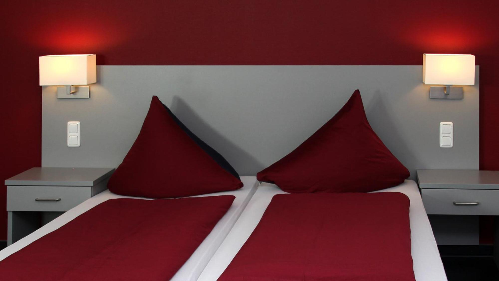 Deluxe Double Room,1121595189:JPEG