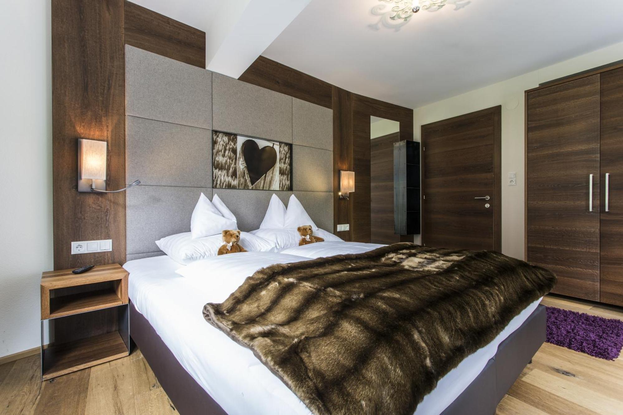 Deluxe Double Room Courtyard View,700034164:JPEG