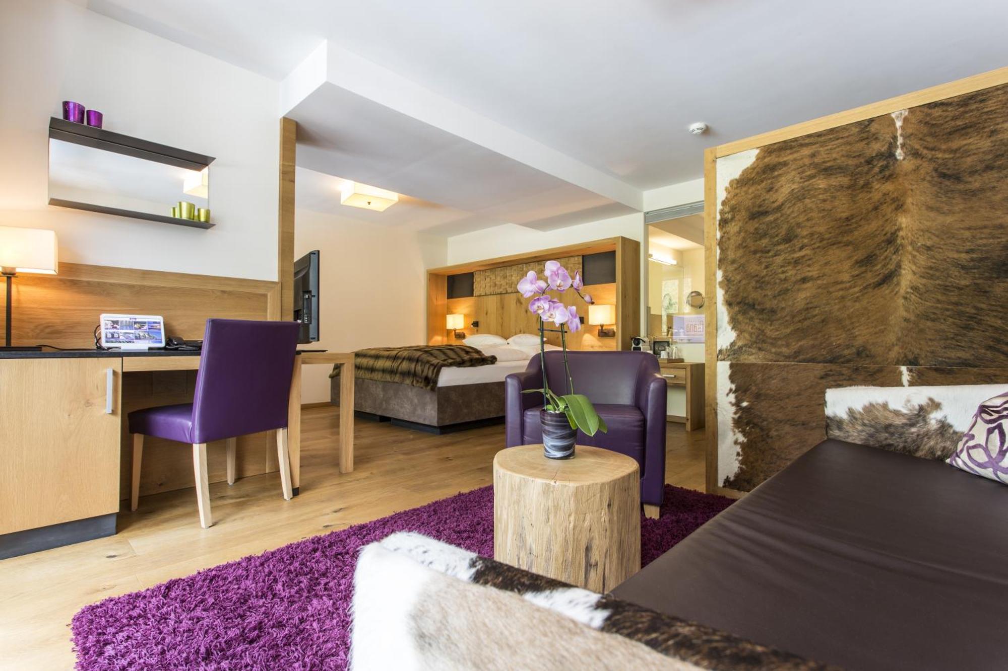 Deluxe Suite