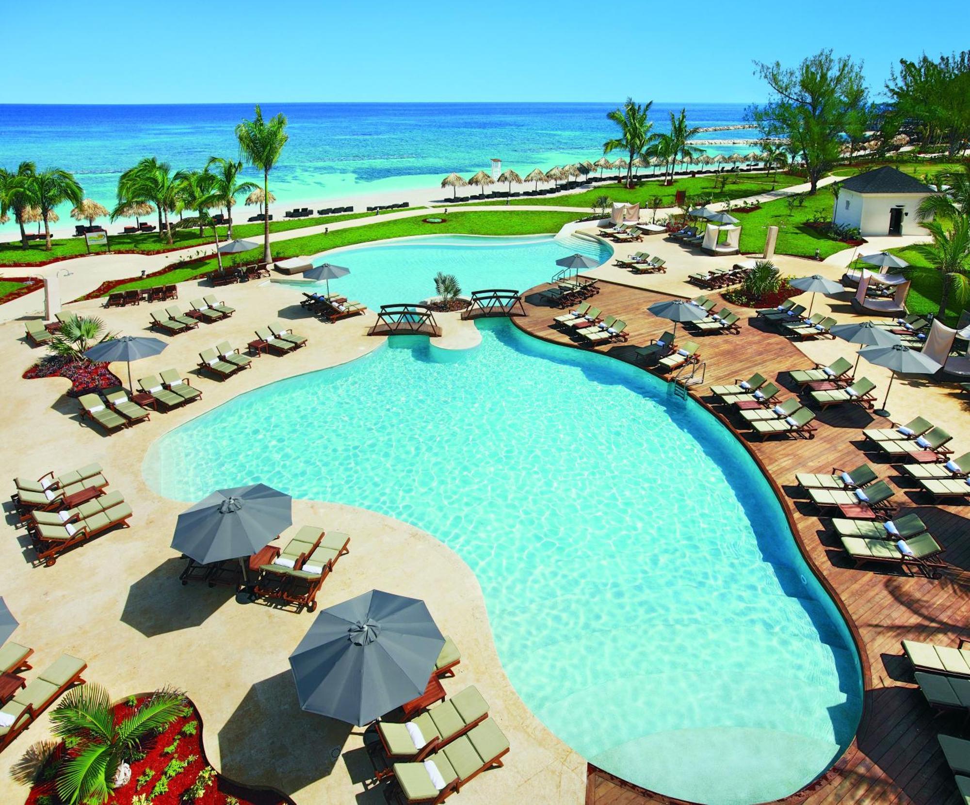Junior Suite Ocean View King