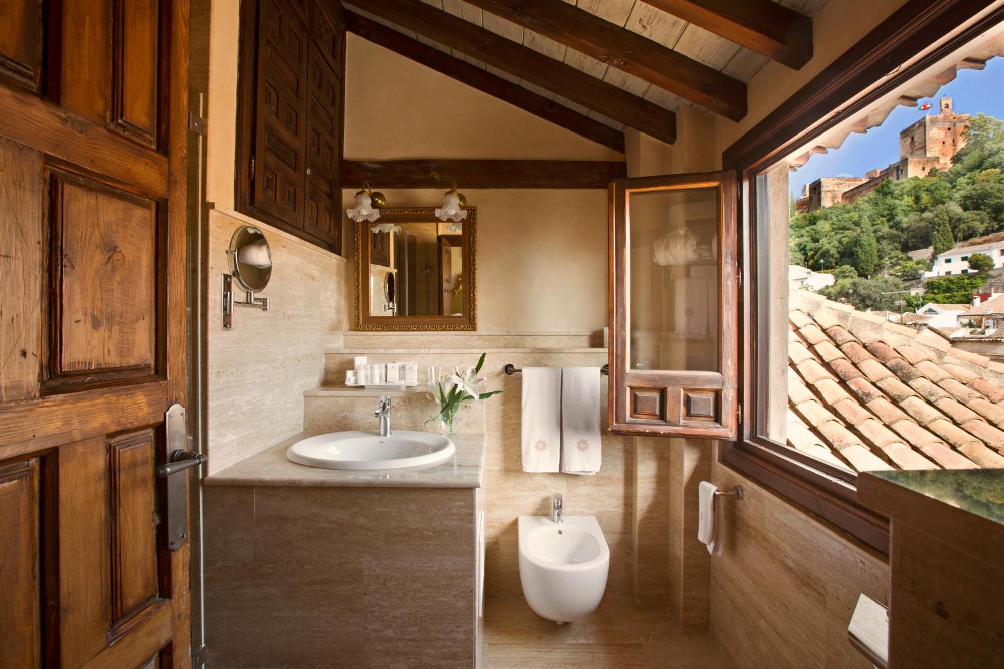 Deluxe Room with Alhambra Views,1139222299:JPEG