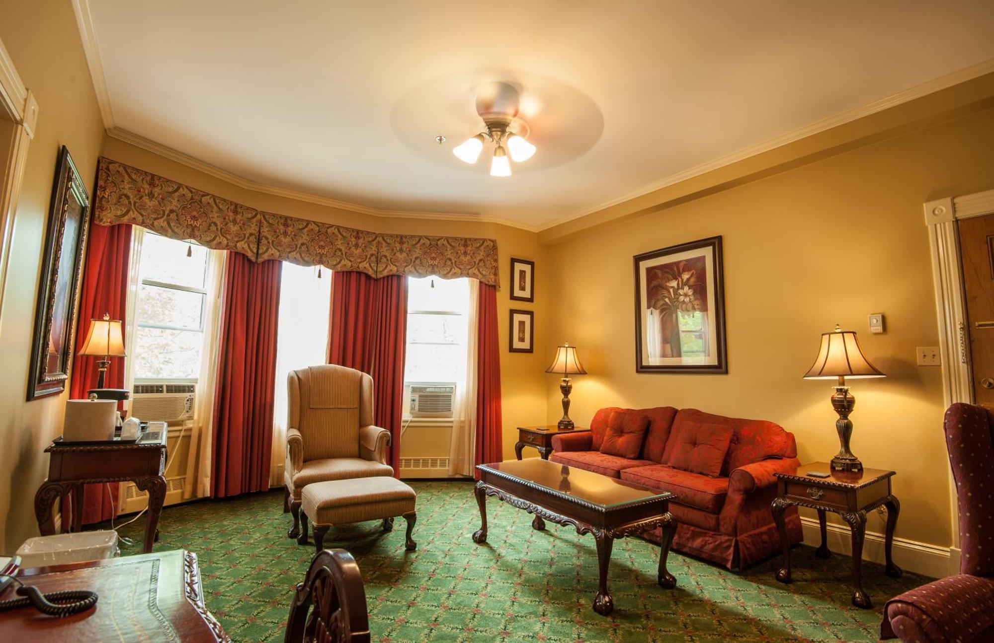 Executive Suite