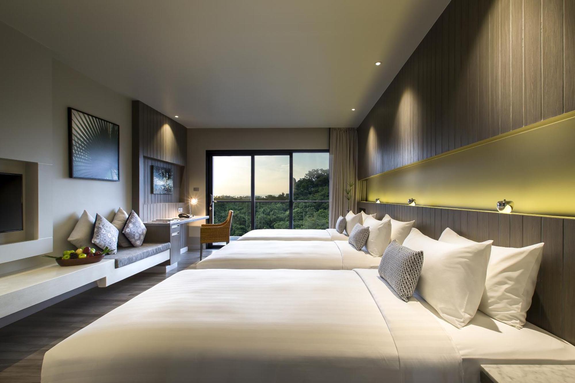 Triple Room
