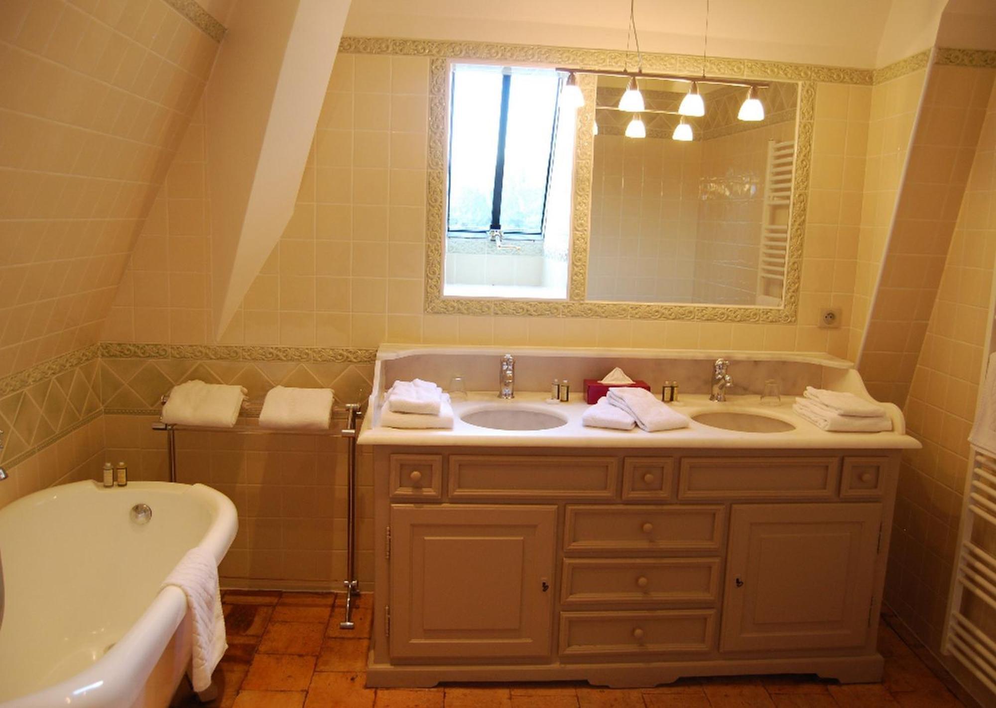 Family Suite,735909160:JPEG
