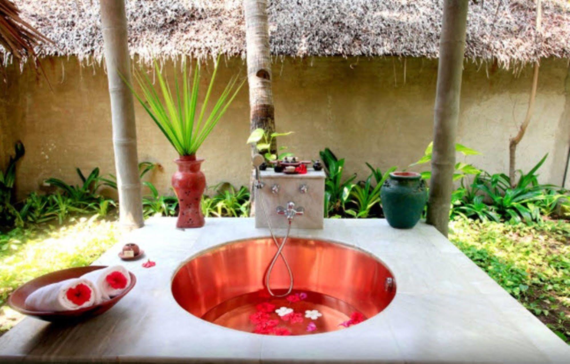 Kampong Lombok Bungalow Signature Daily Afternoon Tea,1283364022:JPEG