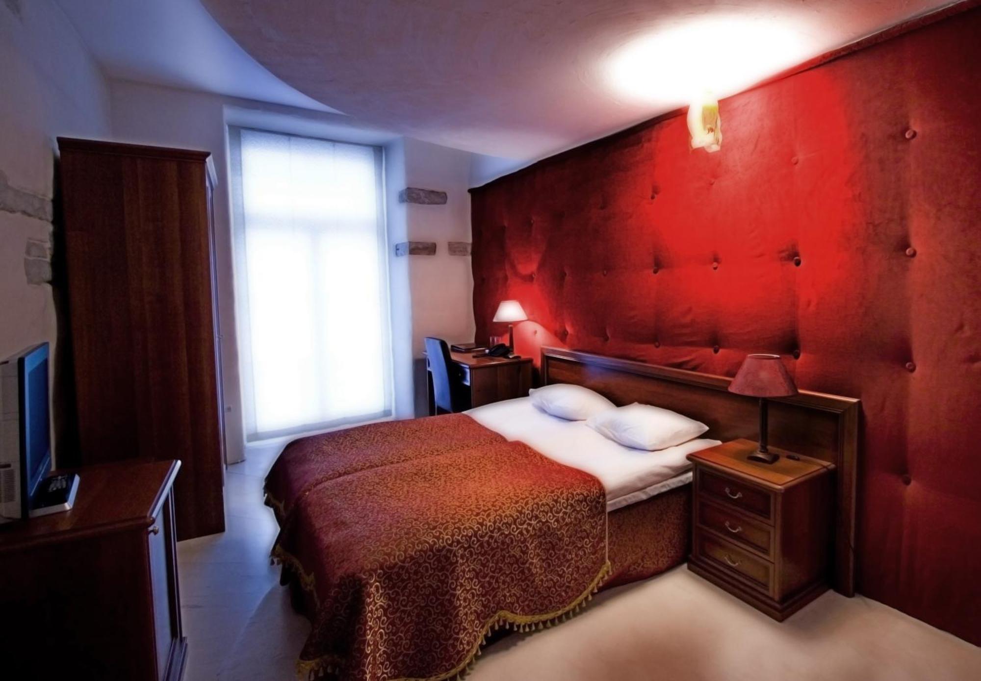 Junior Suite,706015924:JPEG