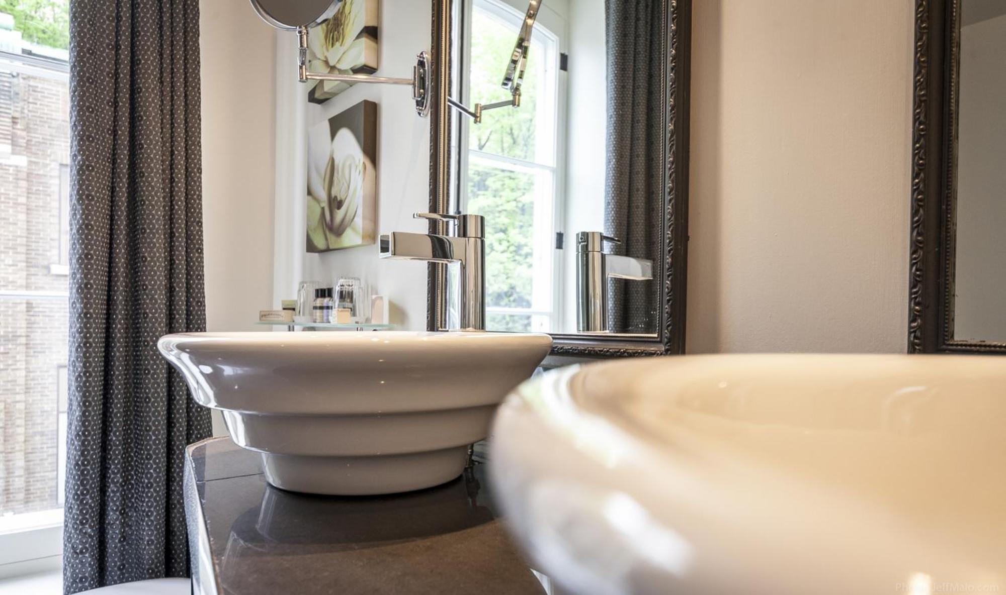 Executive Suite,1073341738:JPEG