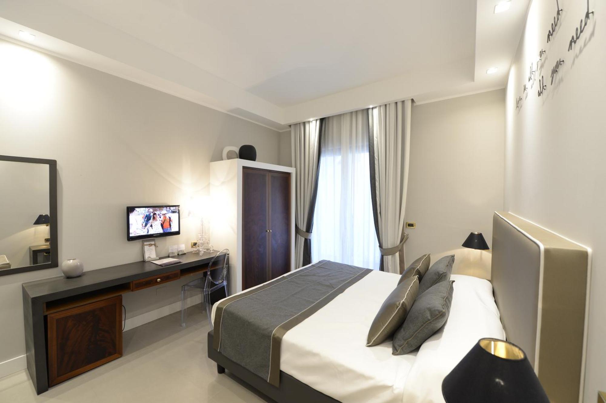 Elegance Quadruple Room,132846036:JPEG