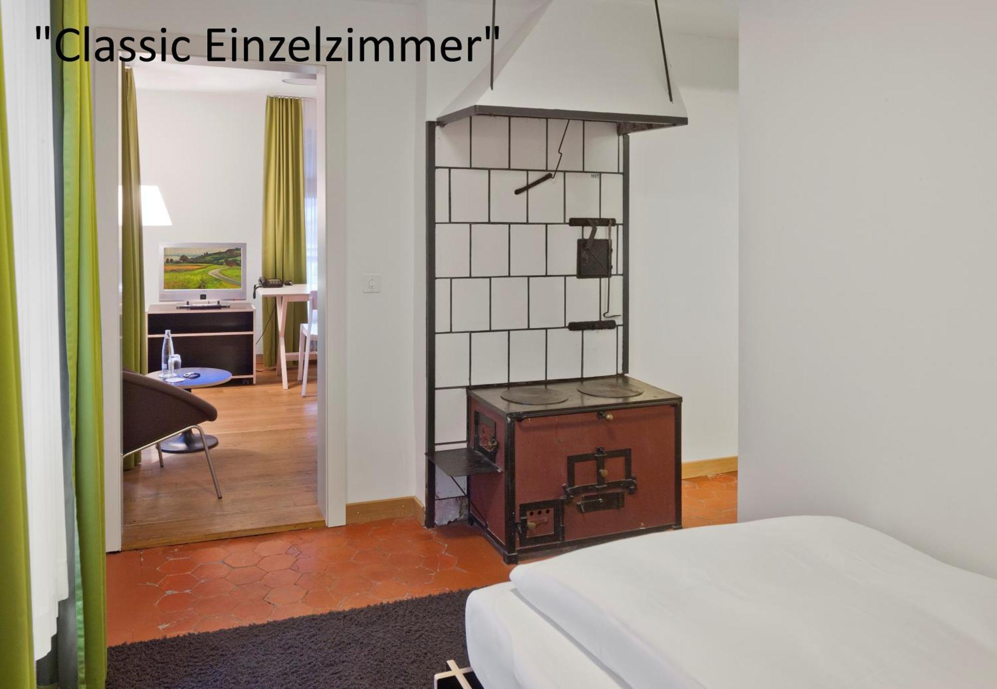 Classic Single Room