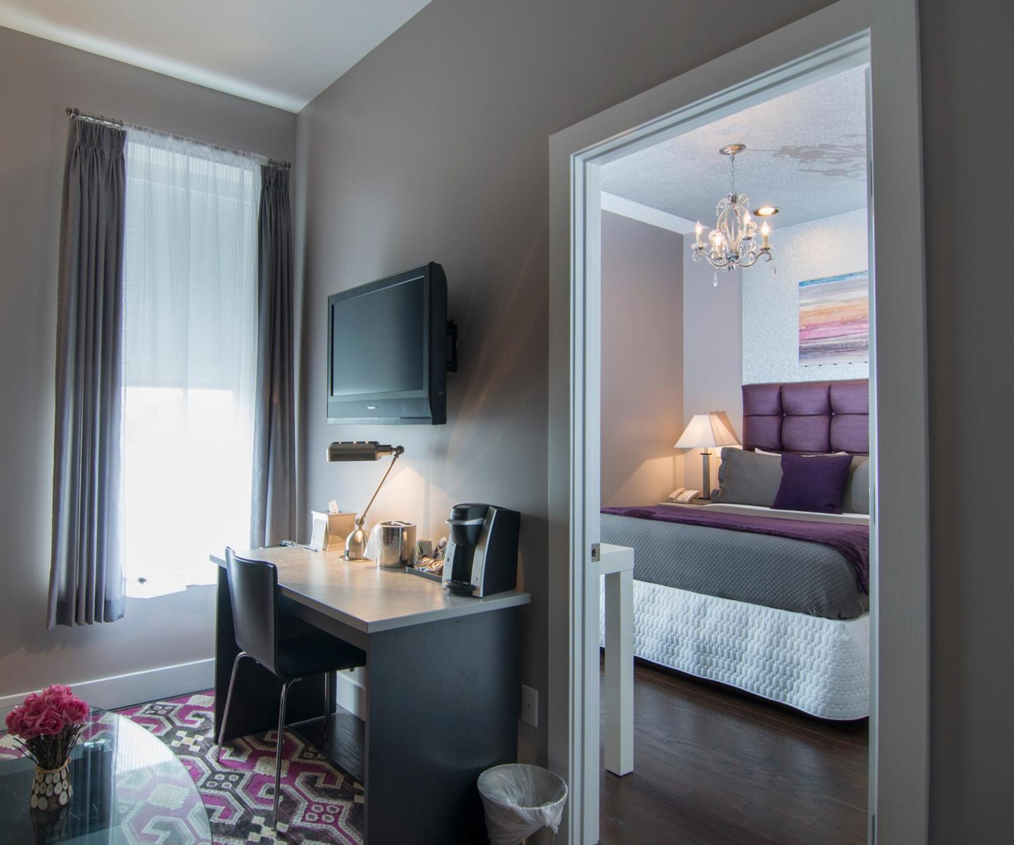 Queen Suite,813430404:JPEG