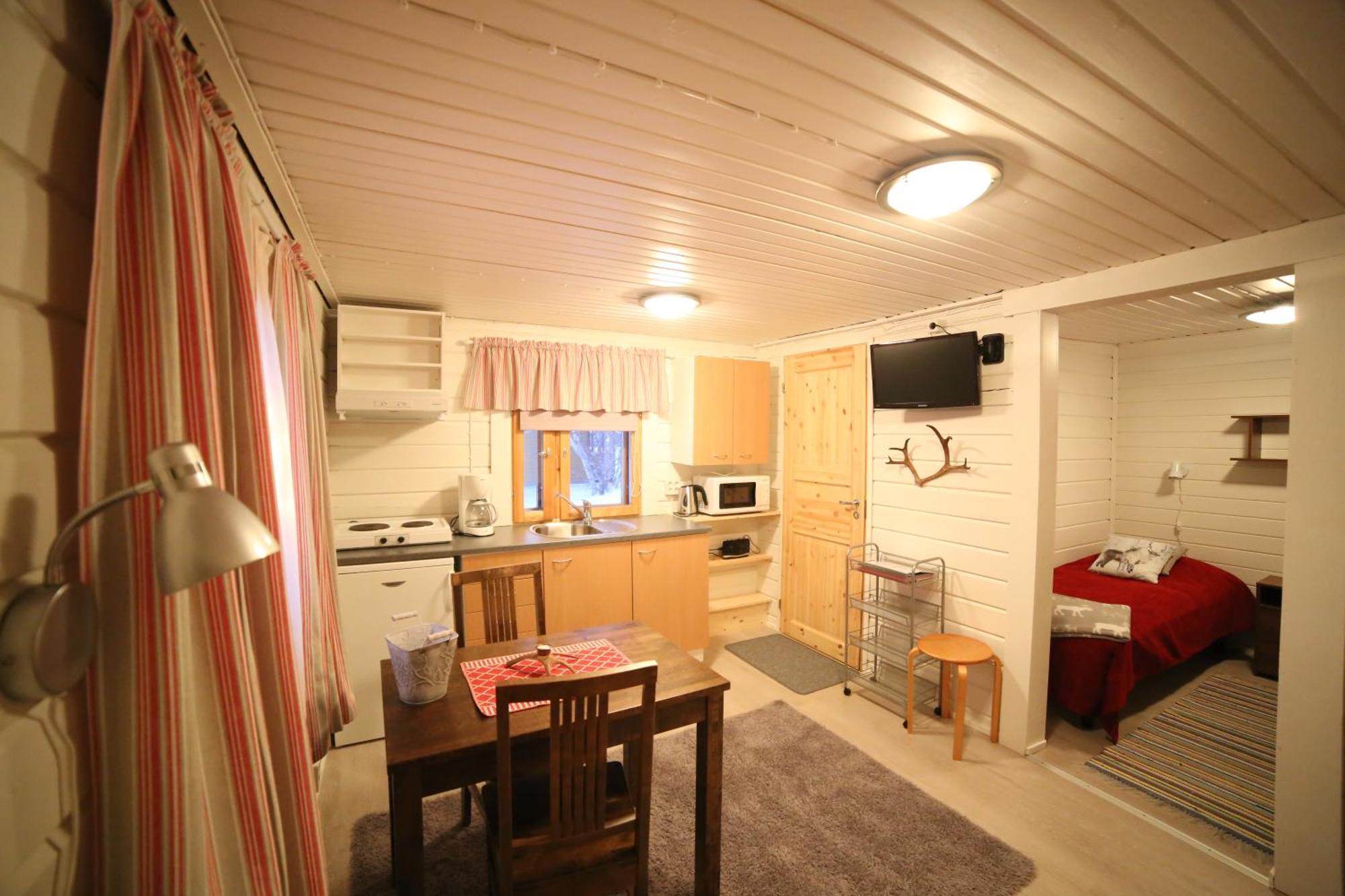 Cottage with Private Bathroom (2 Adults)
