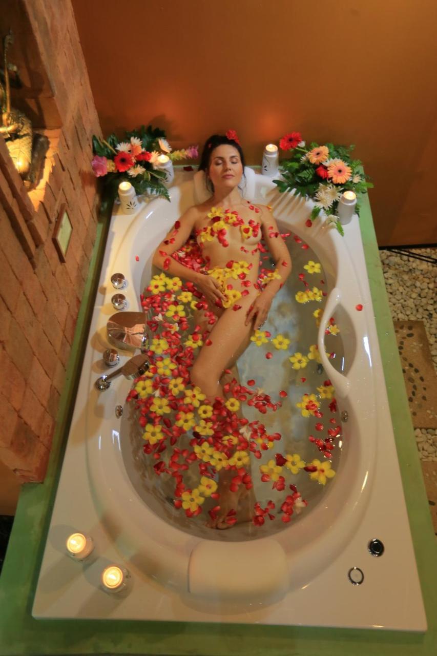 Double Room with Spa Bath