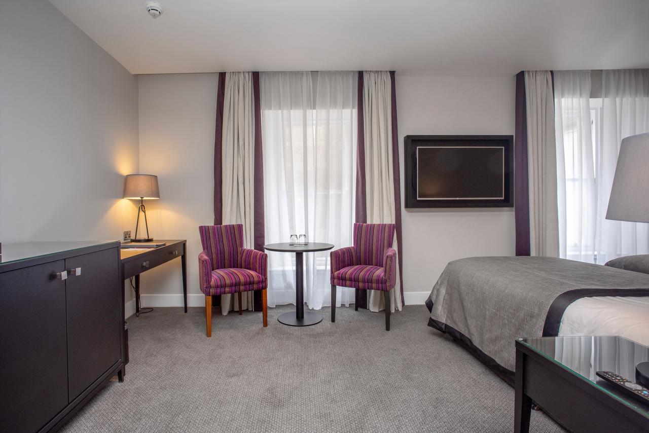 Classic Twin Room