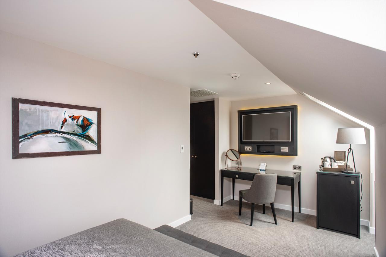 Standard King Room