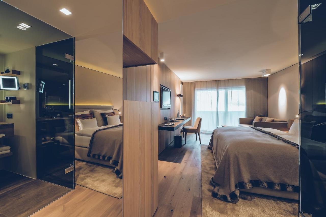 Superior Double Room Balcony,1587500367:JPEG