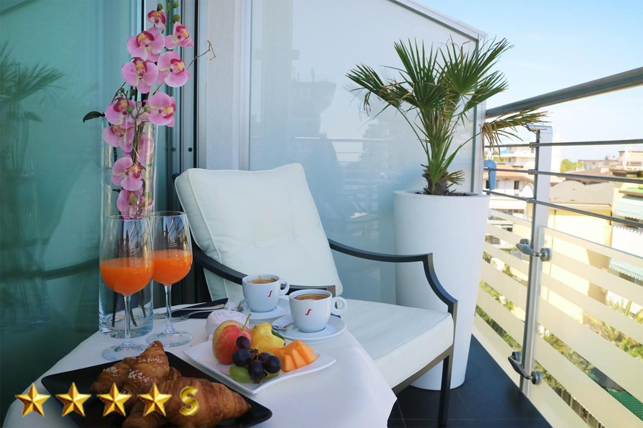 Superior Double Room Balcony