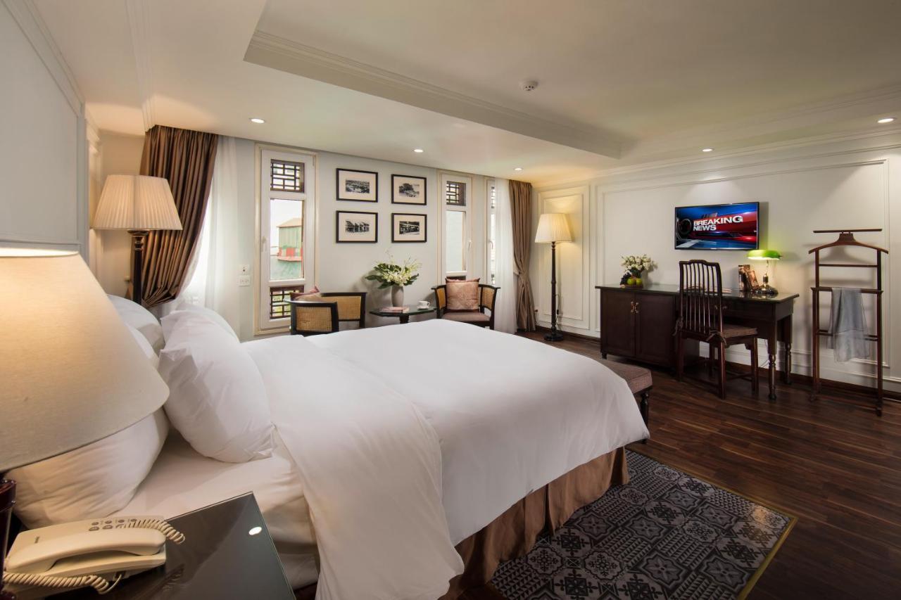 Deluxe Double or Twin Room City View