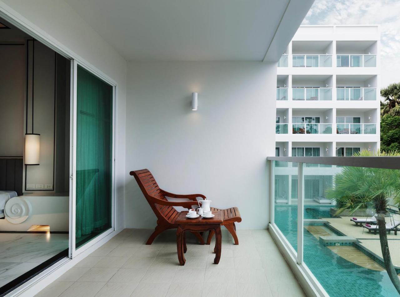 Deluxe Double or Twin Room Pool View