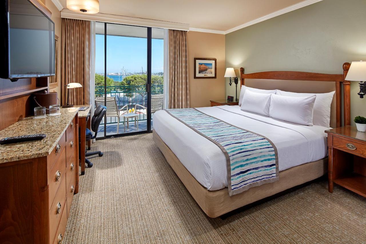 Superior King Room,727342795:JPEG