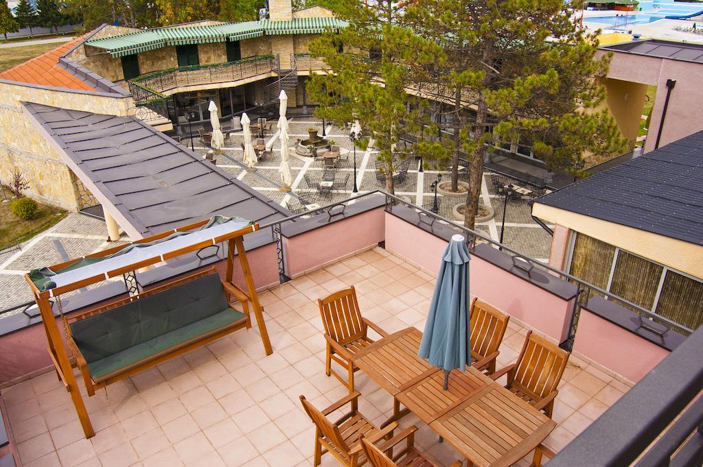 Suite Terrace,780876906:JPEG
