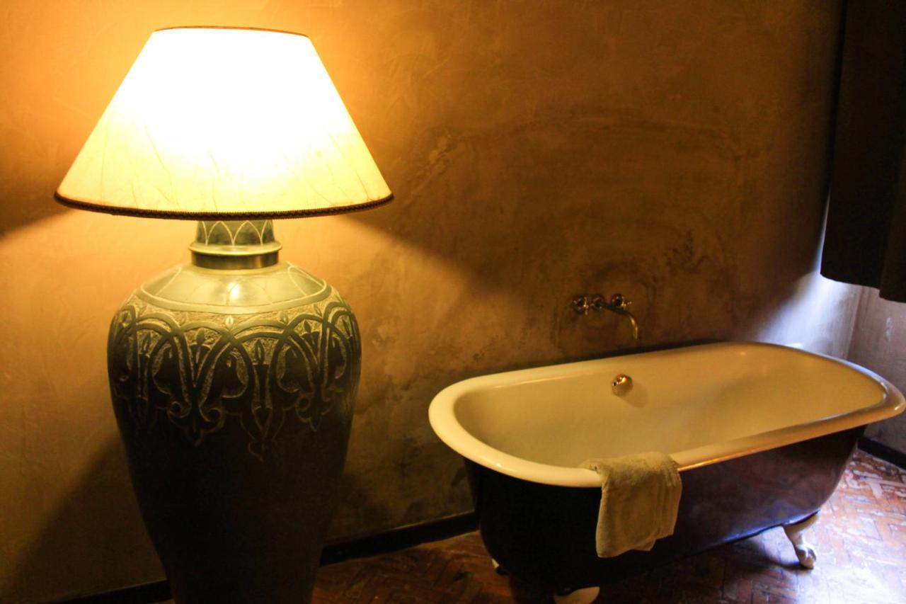 Deluxe Double Room,728324212:JPEG