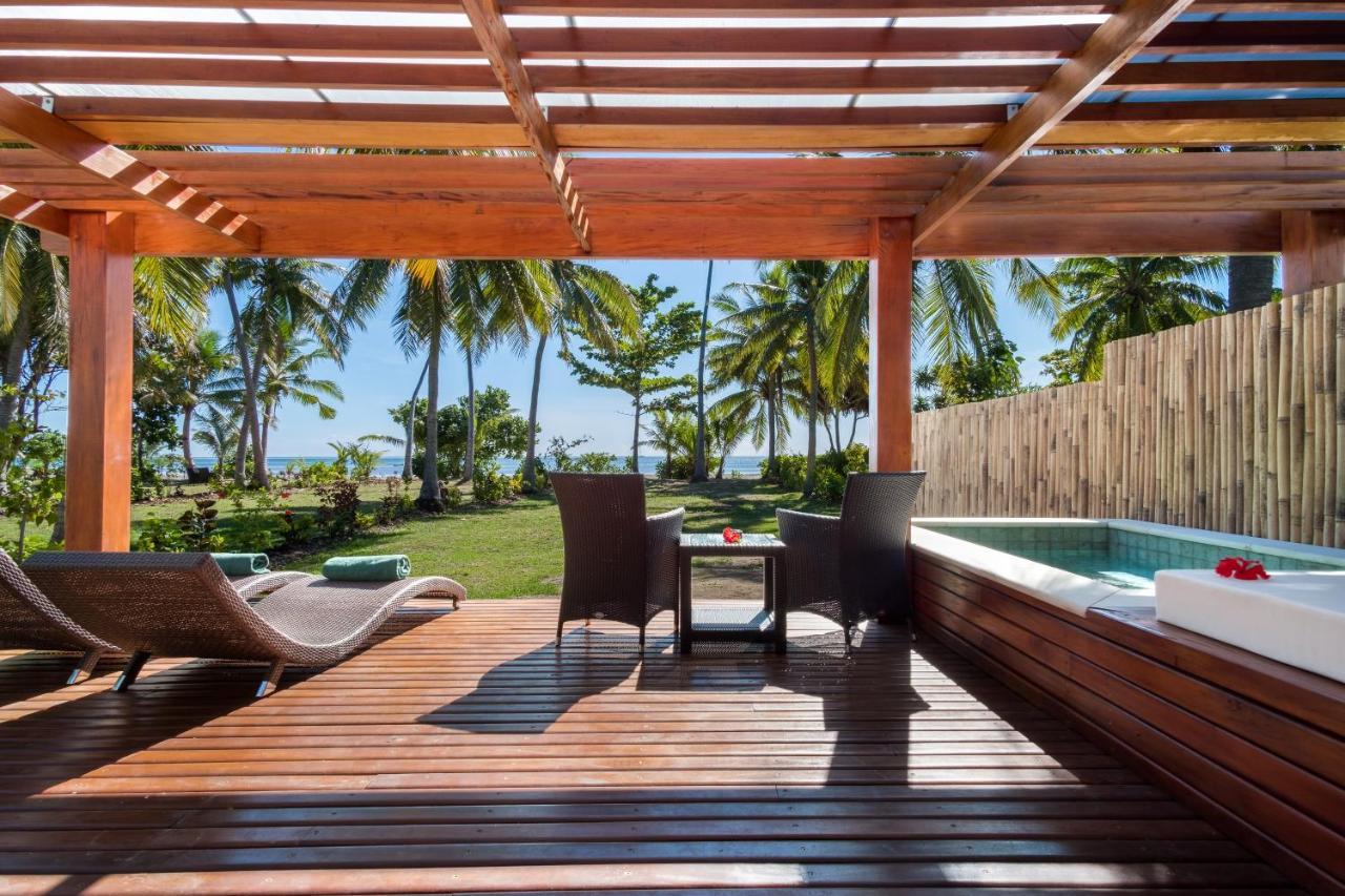 Beach Front Pool Bure
