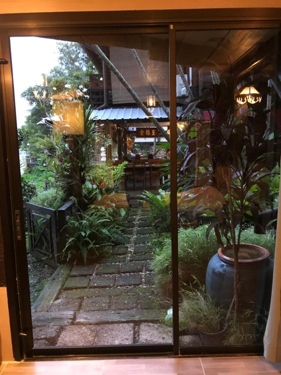 Deluxe Quadruple Room with River View,1061353627:JPEG