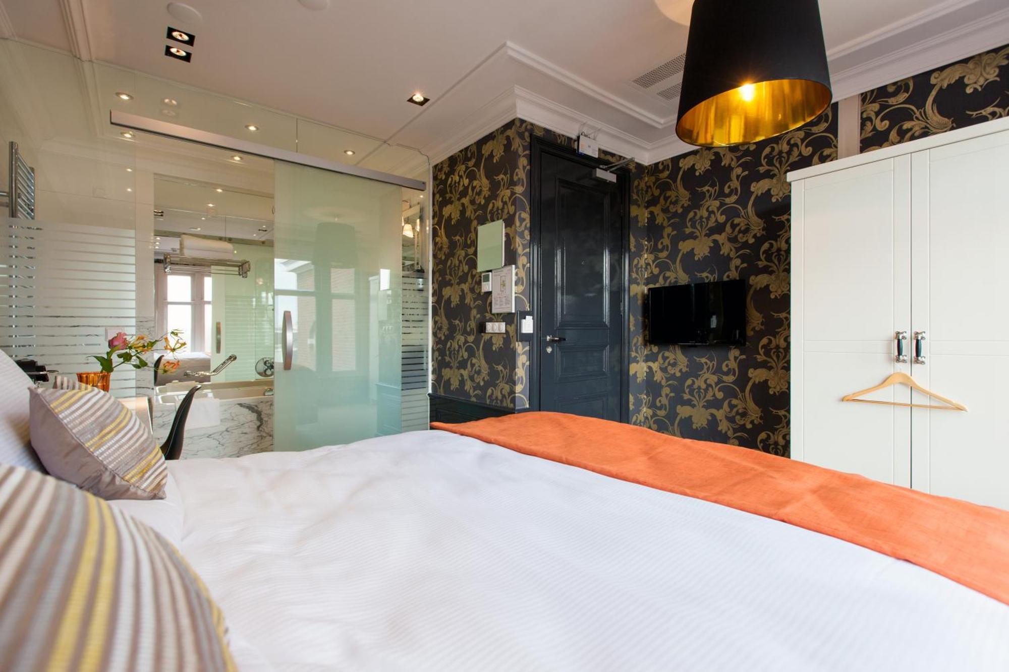 Deluxe Double Room Canal View