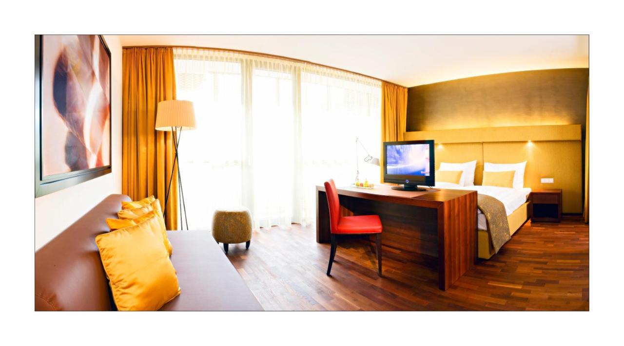 Junior Suite,683669145:JPEG