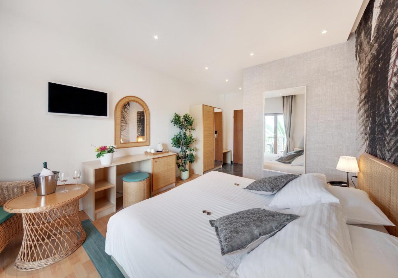 Superior Double or Twin Room Balcony Sea View