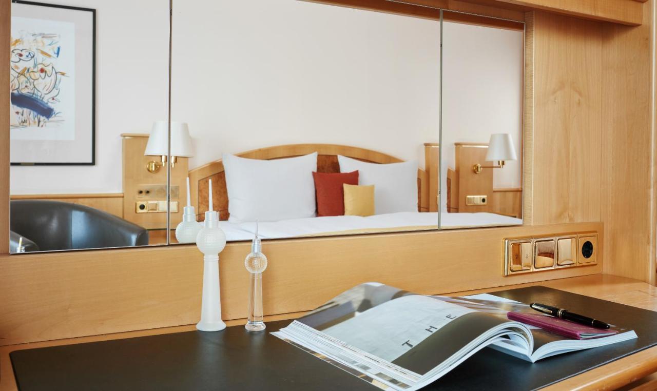 Double Room,747206153:JPEG