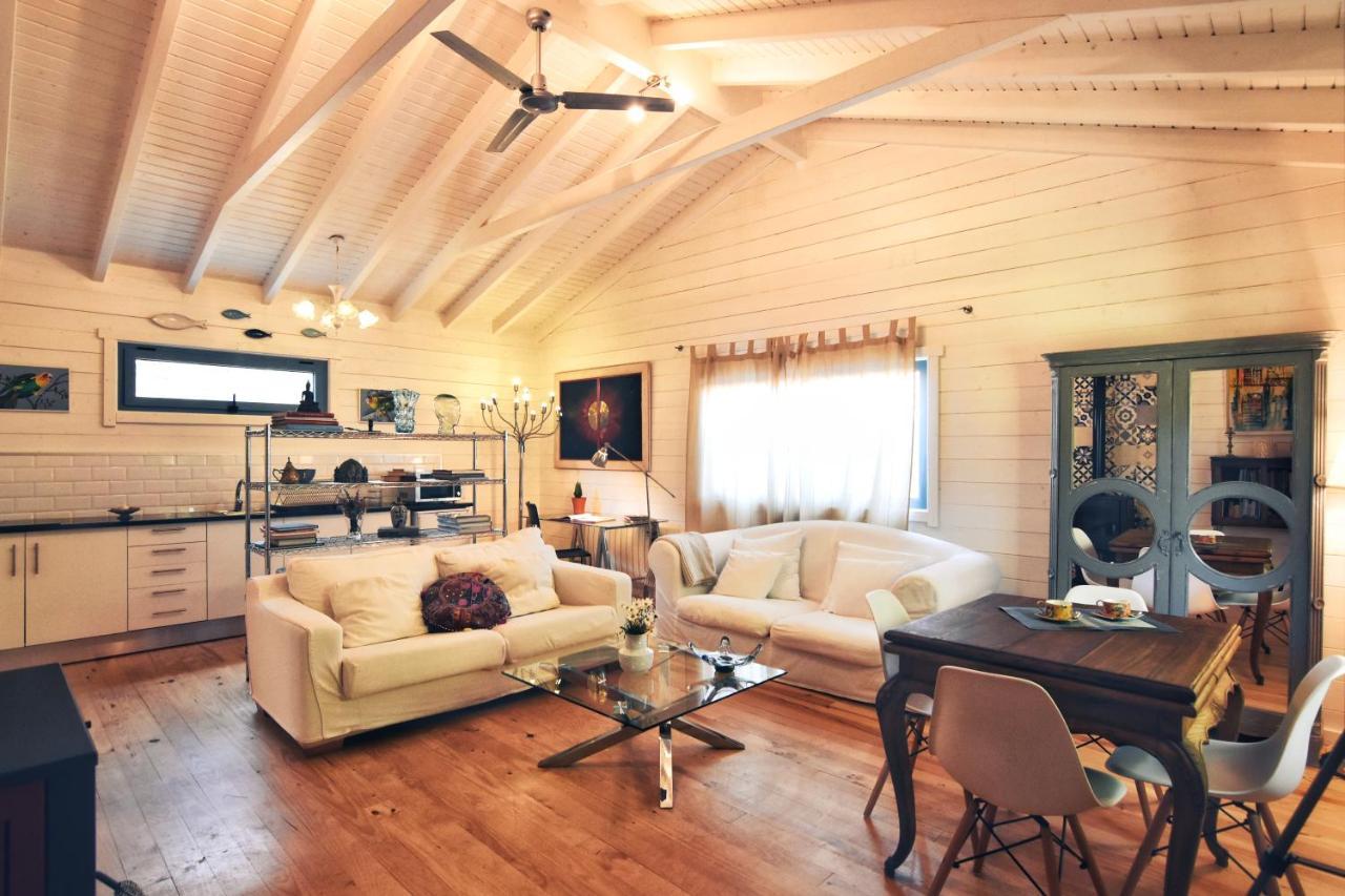 Cabin,750073385:JPEG