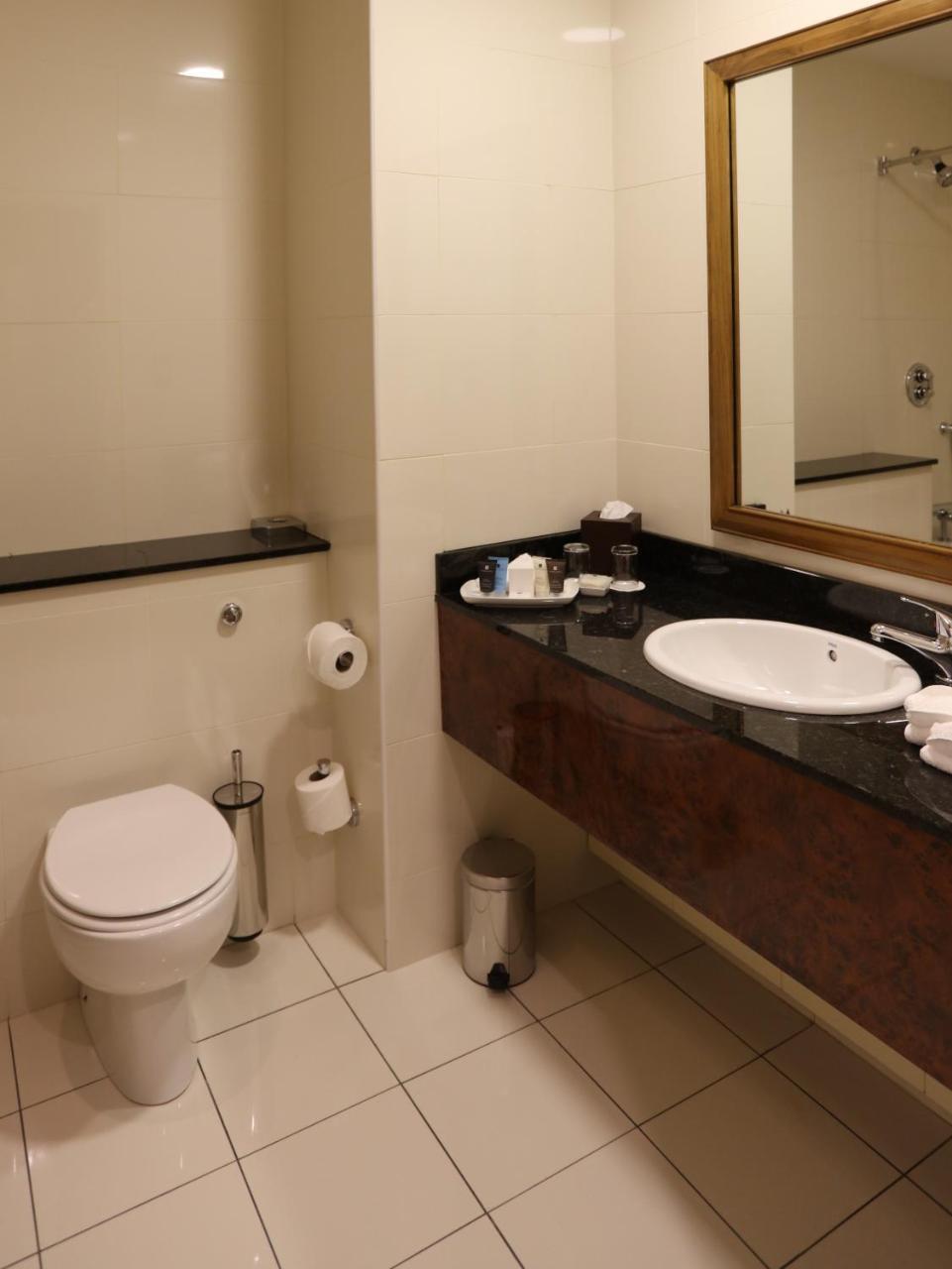 King Room,766130908:JPEG