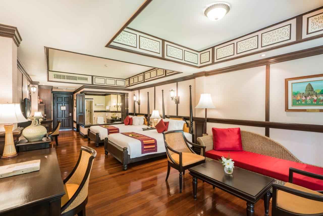 Grand Deluxe Room