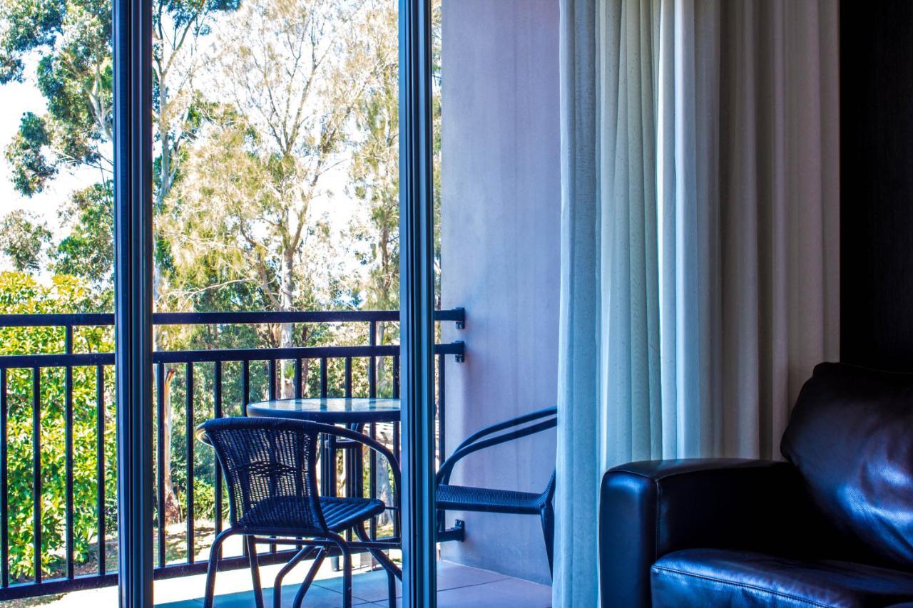 Superior King Room Balcony