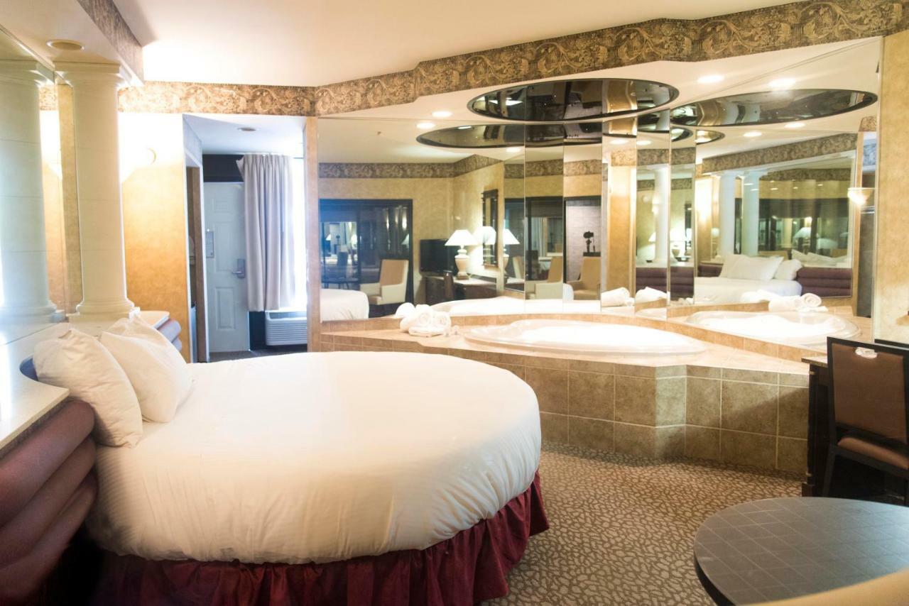 Diana's Oasis Suite
