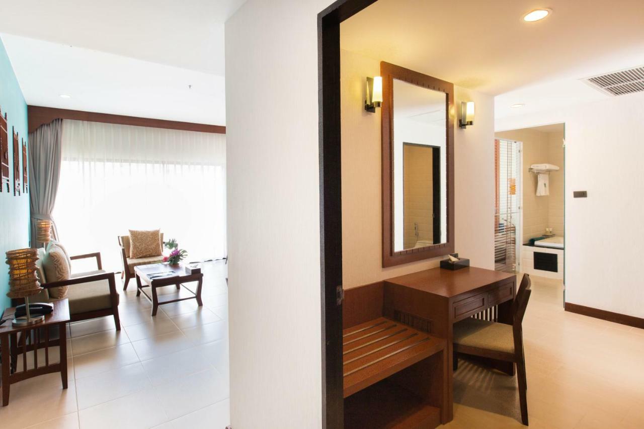 Deluxe Suite,786406062:JPEG