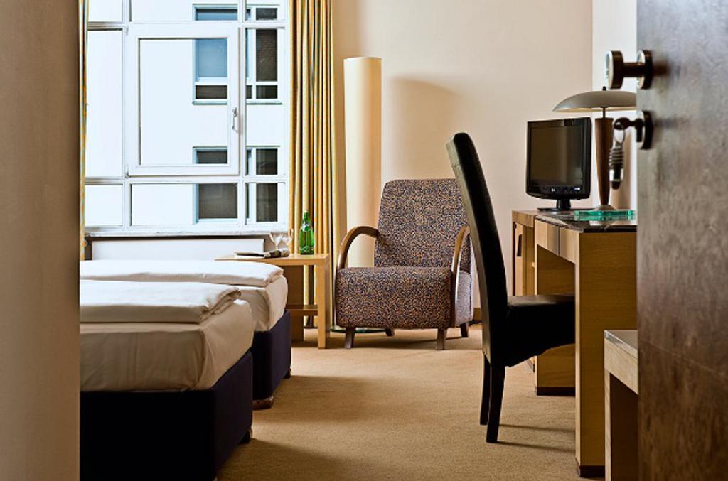 Classic Room,403883418:JPEG