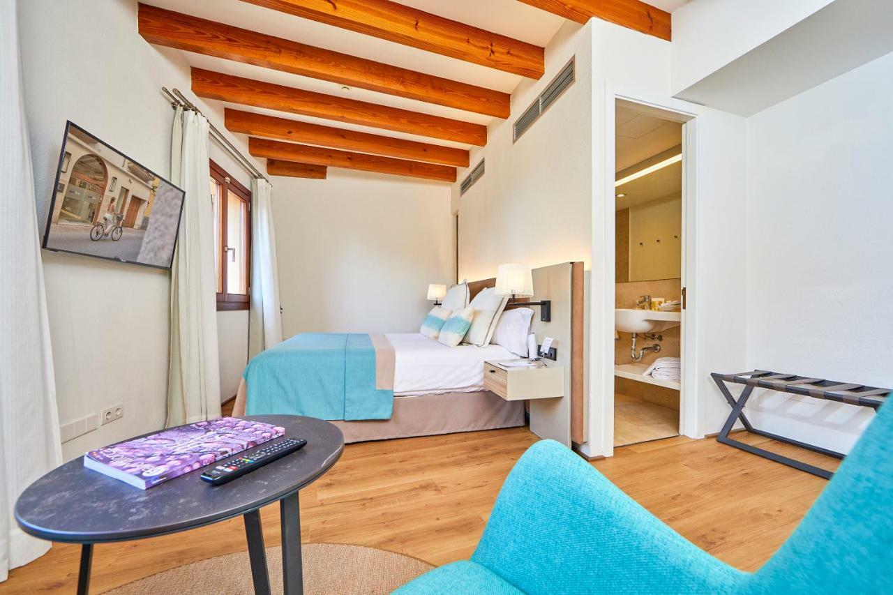 Double Room,789427233:JPEG