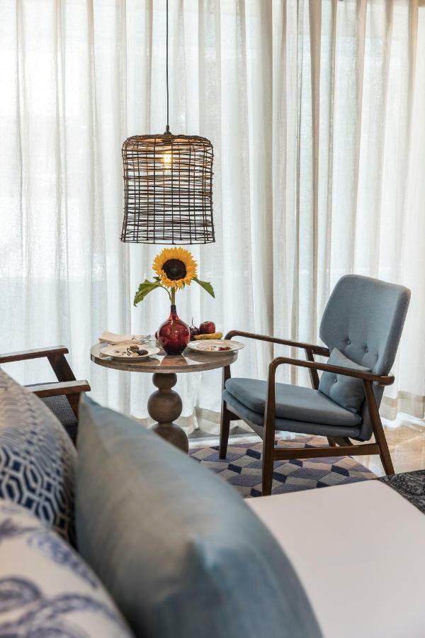 Luxury Terrace Room on F&B Happy Hours 11 on selected beverages from 5 to 9 PmSunday to Friday