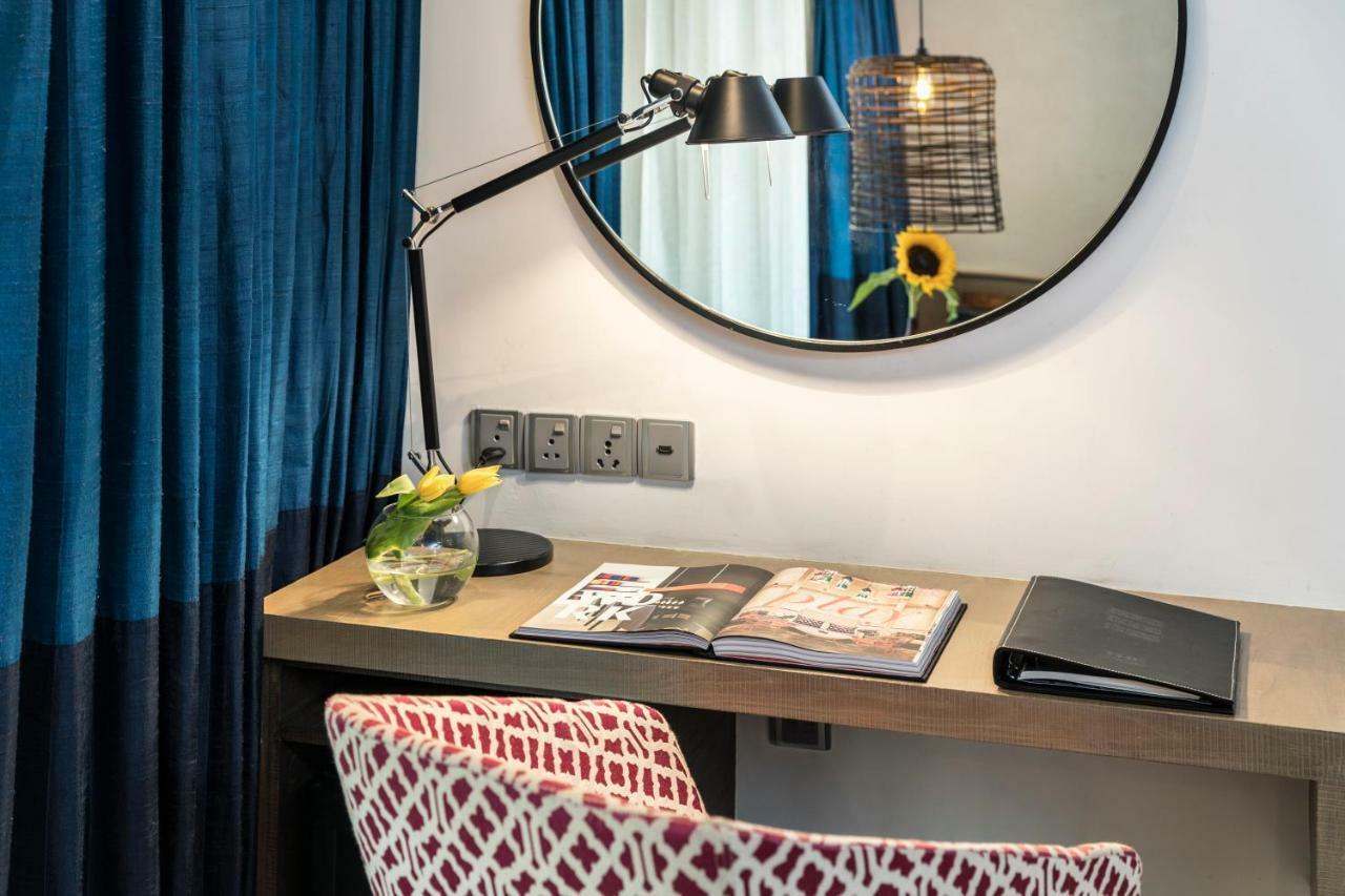 Luxury Premium Room on F&B Happy Hours 11 on selected beverages from 5 to 9 PmSunday to Friday