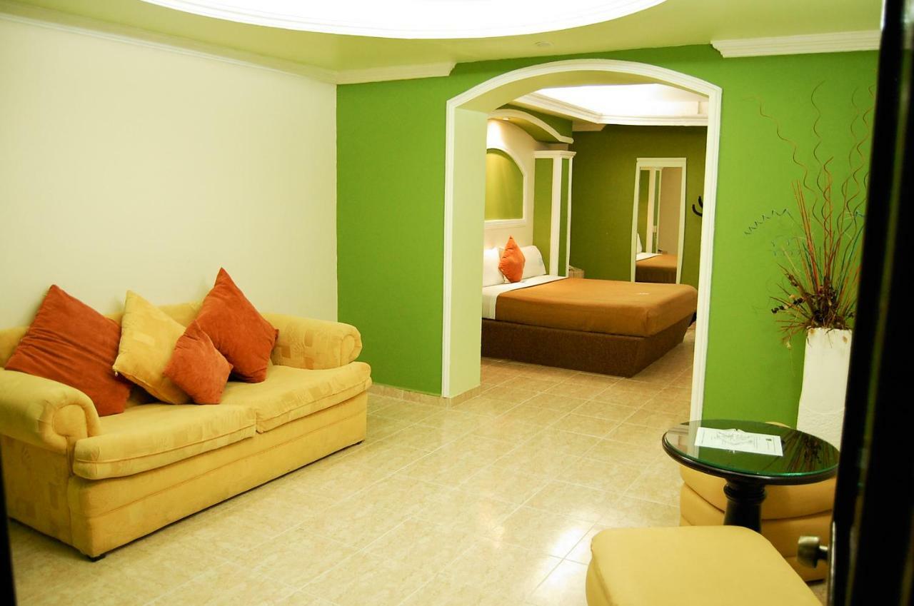 Standard King Room
