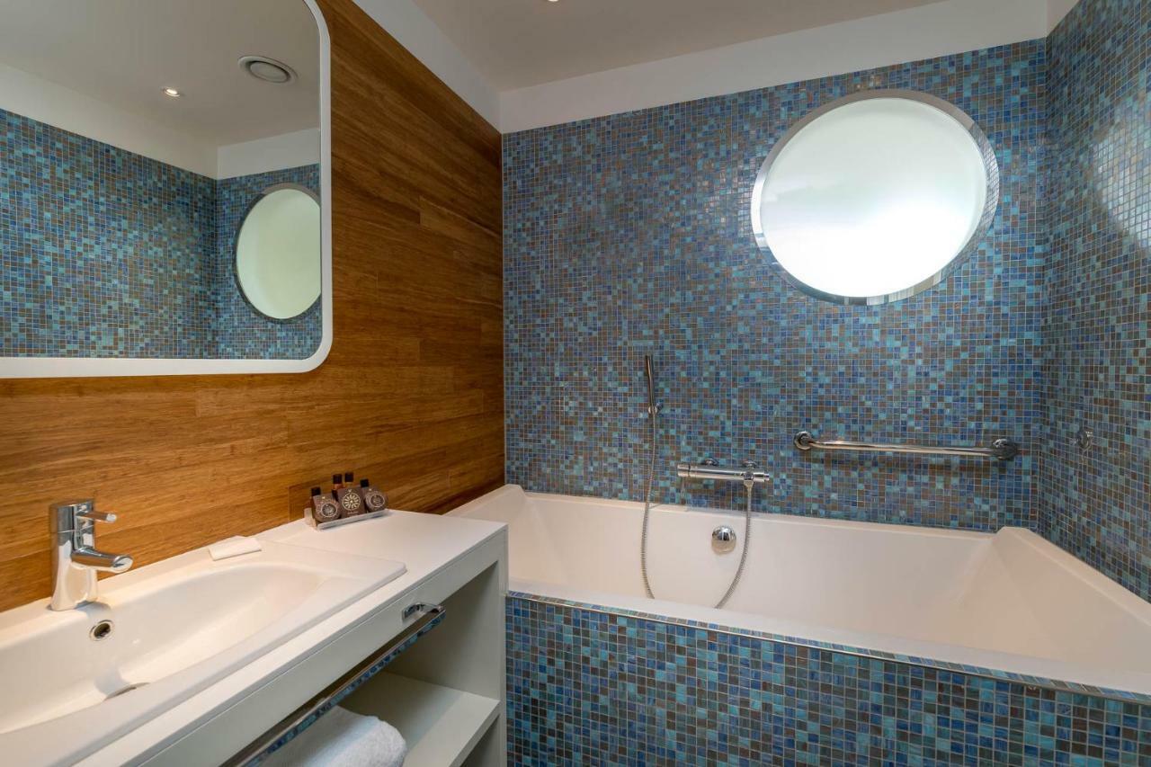 Suite Partial Sea View