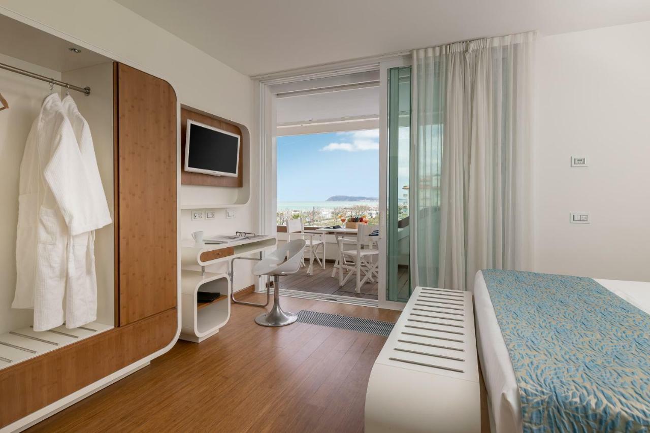 Suite Partial Sea View