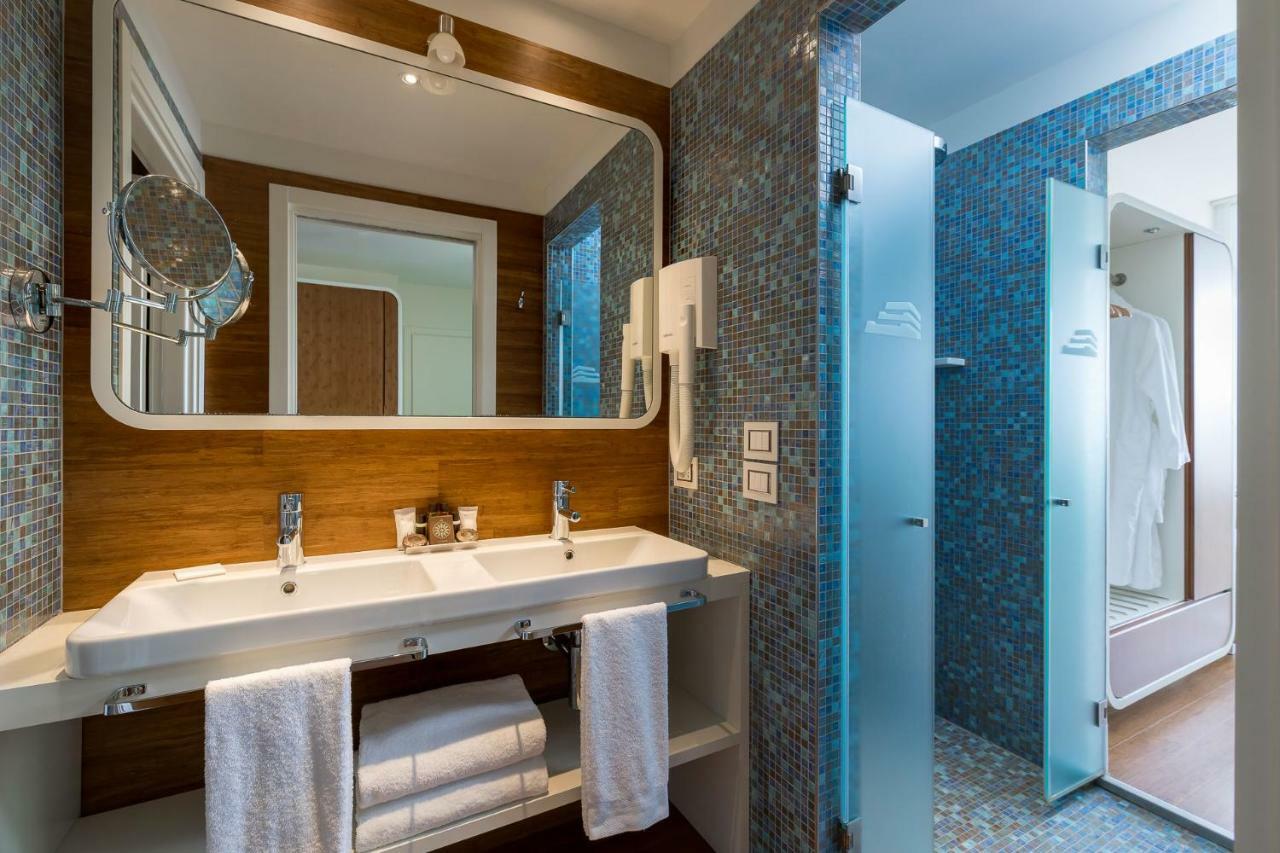 Suite Partial Sea View
