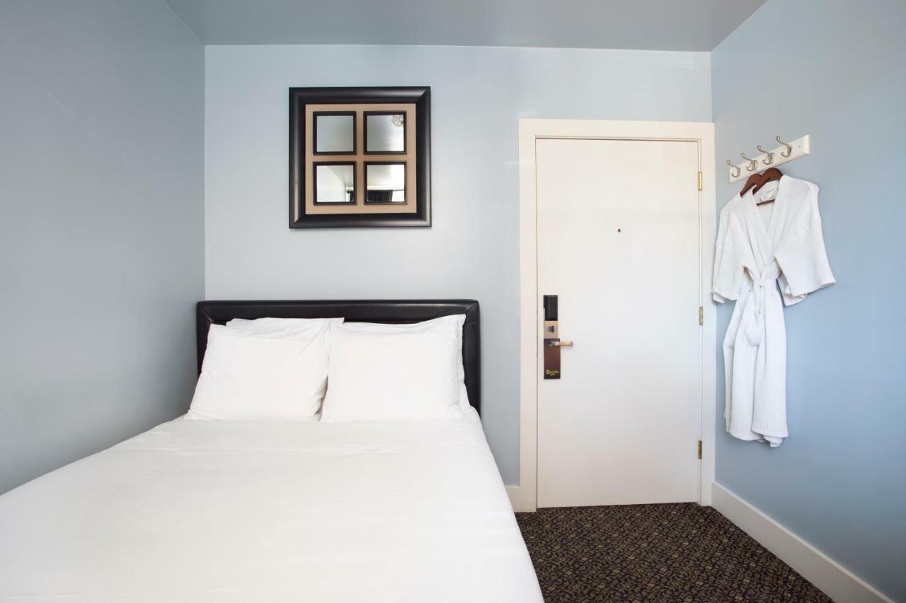 Full Bed